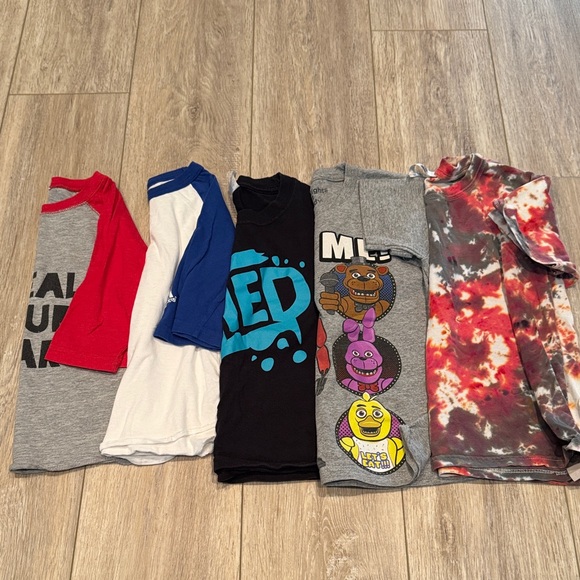 Boys XS 3/4 sleeve and short sleeve shirts - Picture 1 of 6
